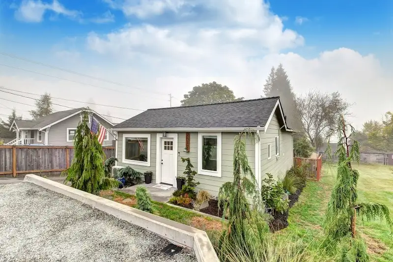 local real estate broker in Lynnwood