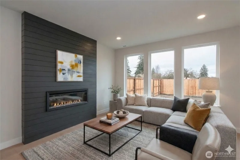 buy a home in Lynnwood WA