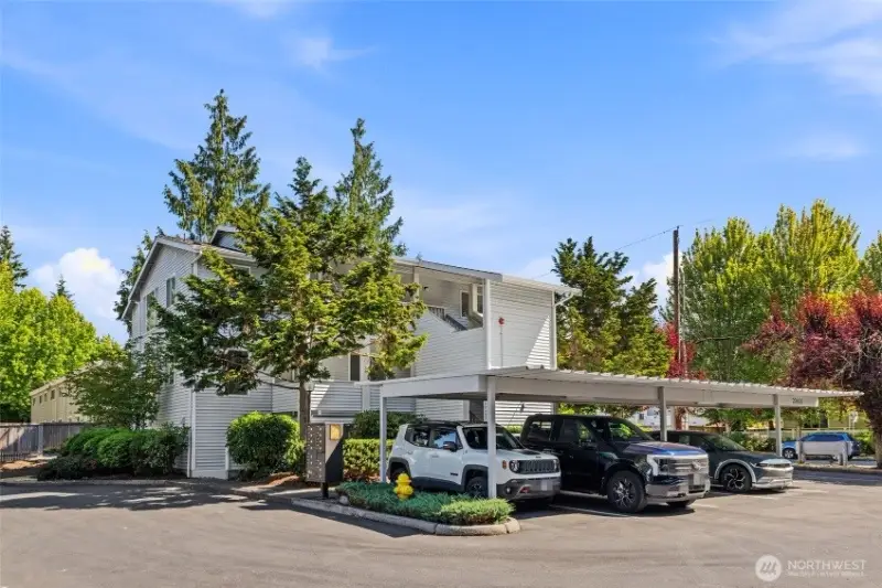 Lindstrom Real Estate